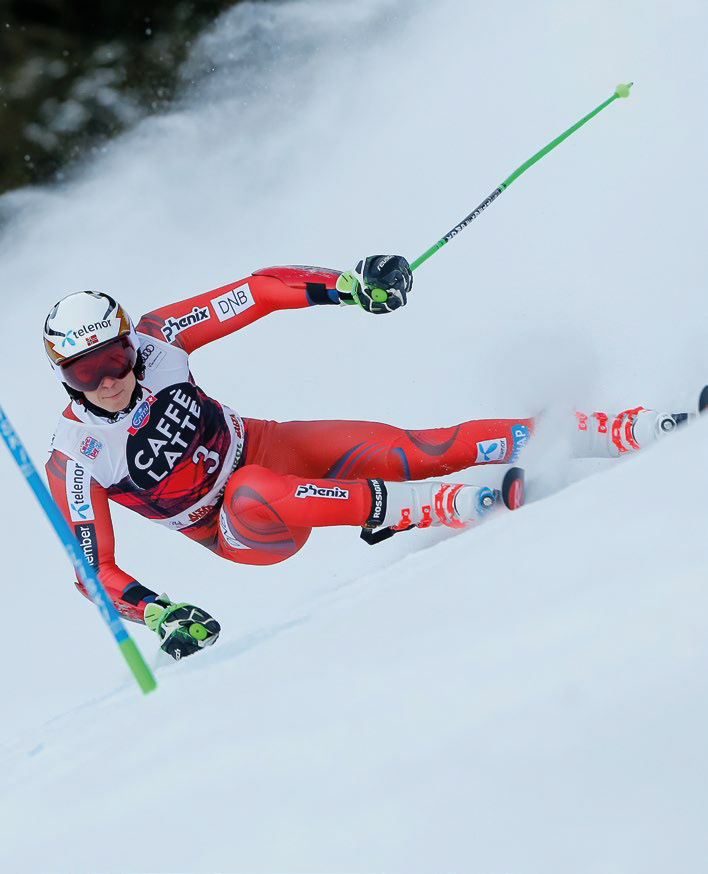 ALTA BADIA, ITALY - DECEMBER 17: Henrik Kristoffersen of Norway competes during the Audi FIS Alpine Ski World Cup Men's Giant Slalom on December 17, 2017 in Alta Badia, Italy. (Photo by Alexis Boichard/Agence Zoom)